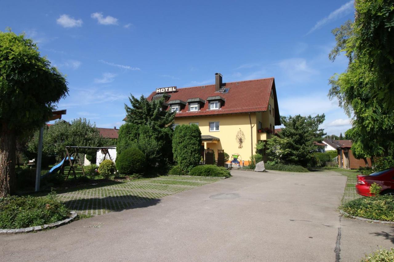 Hotel-Restaurant Und Gaestehaus Loewen Süßen 外观 照片